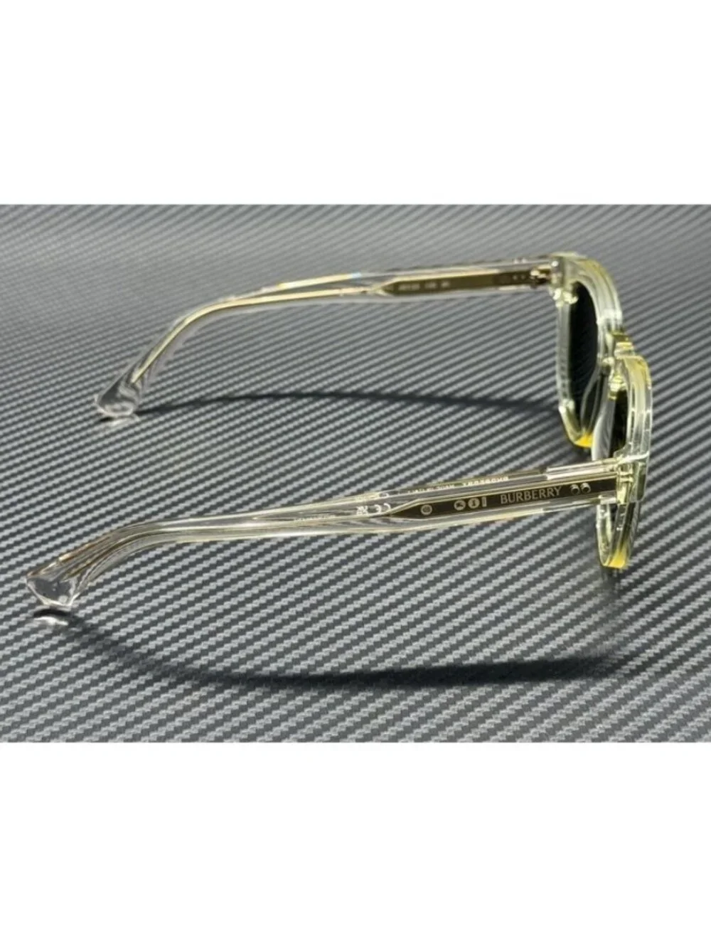 New Burberry Men Yellow Gold Hardware Sunglasses -23-145